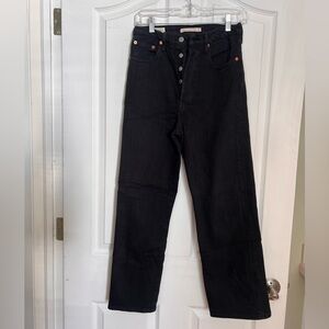 Levi’s Ribcage Straight Black Jeans